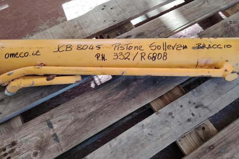 OmecoHub - Immagine JCB 8045